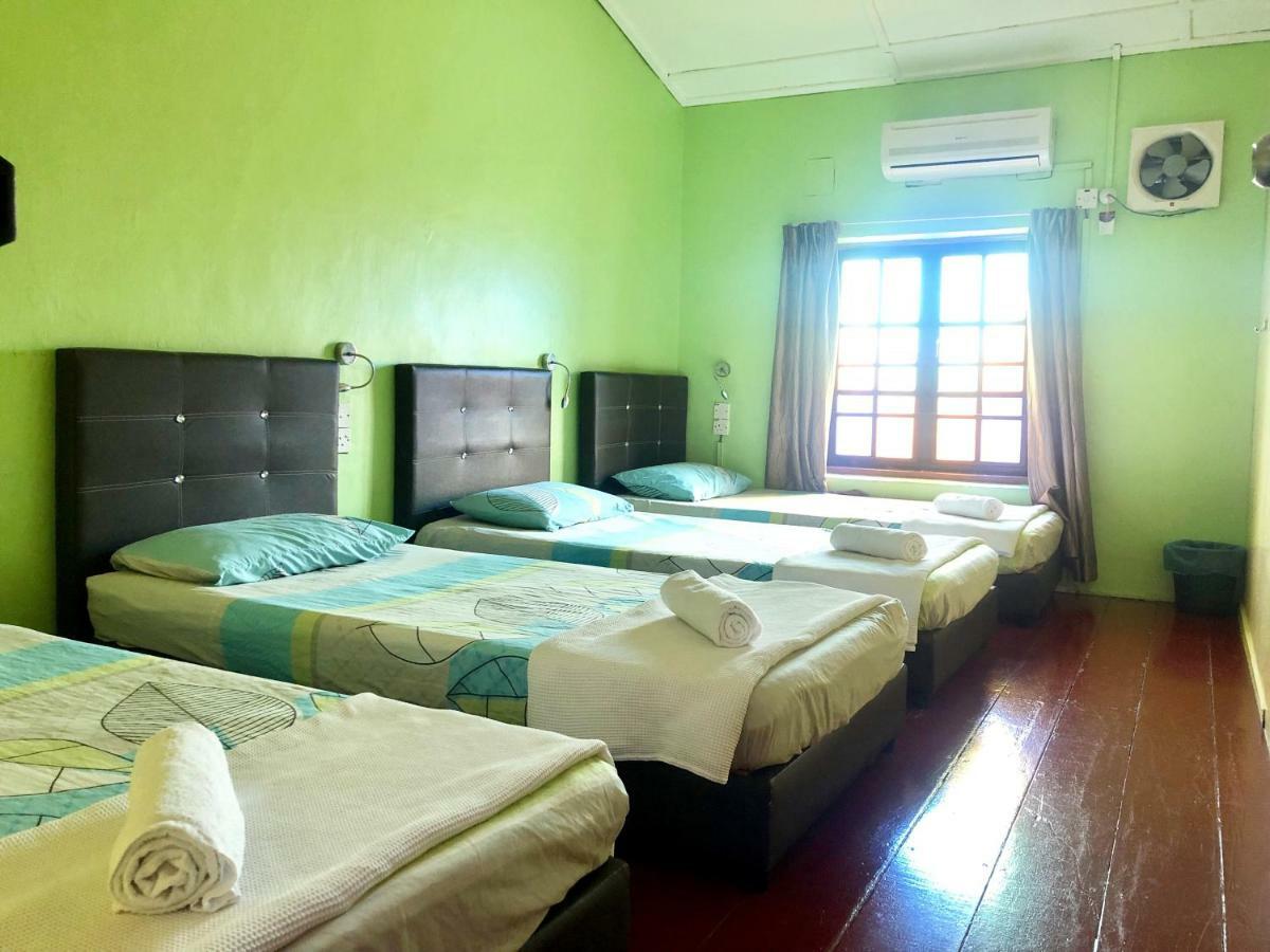 Kawan Kawan Guest House Malacca Exterior photo