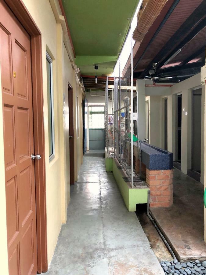 Kawan Kawan Guest House Malacca Exterior photo